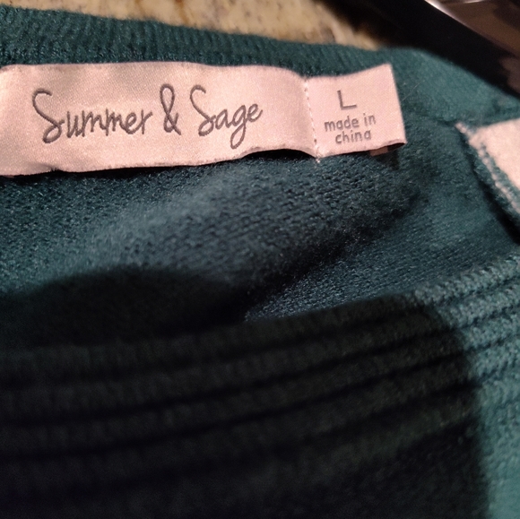 Summer & Sage Green and Navy sweater - Picture 7 of 8